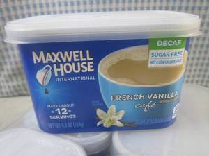 lot 135 image: (B-1) 8 Containers of Maxwell House...
