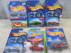 lot 149 image: (EC1) Assorted Hot Wheels in Packag...