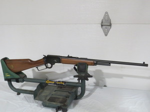 lot 8 image: Marlin Ducks Unlimited 1894CL - Classic 32-20WIN Rifle with Case