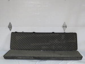 lot 13 image: 2 Gun Rifle Case