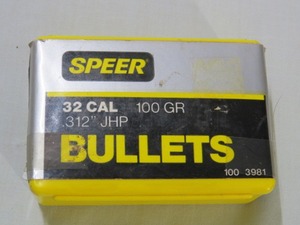 lot 51 image: Speer 32 Caliber 100 Grain Reload Bullets