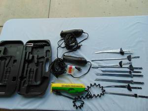 lot 92 image: Mixed Lot of Electric Filet Knives