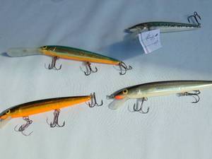lot 105 image: Mixed Lot of 4  - Rapala Husky Jerk Raps