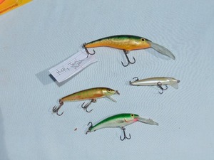 lot 106 image: Mixed Lot of 4 - Rapala Husky Jerk Raps