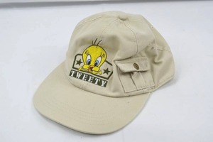 lot 16 image: Looney Tunes Tweety Cap - 1999 Warner Bros Beige Hat