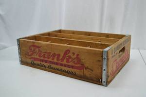 lot 106 image: Vintage Franks Quality Beverages wooden soda crate, Philadelphia PA