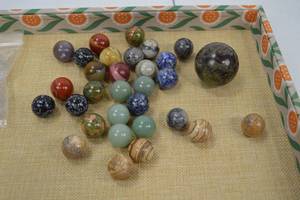 lot 110 image: Collection of Assorted Stone Sphere Marbles with Display Stands