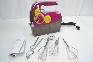 lot 114 image: Hamilton Beach Hand Mixer with Attachments and Storage Case