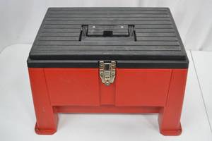 lot 137 image: Uline Plastic Tool Box with Removable Tray