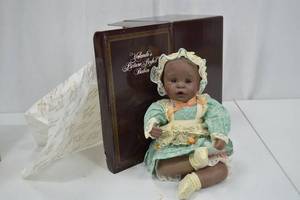 lot 144 image: Yolandas Picture Perfect Babies Doll with Original Box