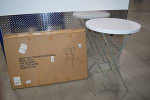 lot 157 image: 32 in Round Folding Bar-Height Patio Table