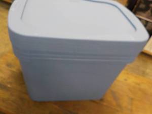 lot 345 image: 4 Sterlite Totes with Covers...