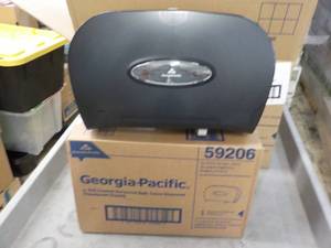 lot 351 image: Georgia Pacific 2 Roll Covered Hori...
