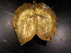 lot 15 image: 24 Karat Gold Dish marked on back 6...
