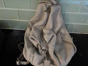 lot 12 image: Rebe Coamin Koft Crossover Purse...