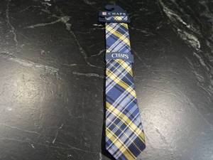 lot 35 image: Chaps Tie...