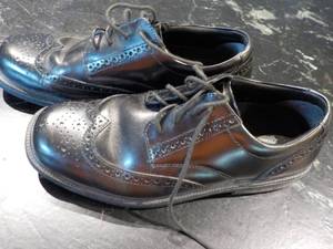 lot 47 image: Nunn Bush Dress Shoes size M8.5...