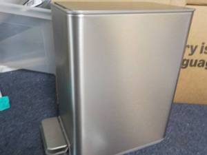 lot 78 image: Kohler Self Closing Trash Can 12 x ...