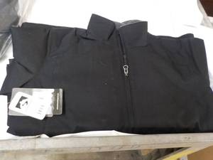 lot 190 image: Storm Creek Womens Size M Black Zi...