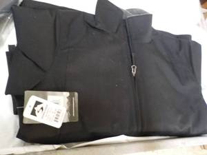 lot 191 image: Storm Creek Womens Size M Black Zi...