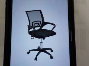 lot 104 image: MindReader Office Chair 56 x 24 c 5...