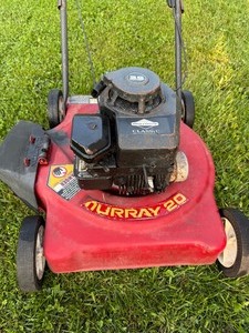 lot 11 image: Murray lawn mower