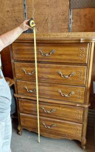 lot 20 image: Bassett Dresser with Ornate Handles 52 12 tall, 18 wide