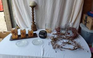 lot 37 image: Decorative Home Decor including Candles, Vases, and Wreaths