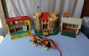 lot 70 image: Fisher-Price Vintage Toy Set including Childrens Hospital, Castle, Schoolhouse, and Snoopy Pull Toy