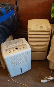 lot 87 image: GE and Whirlpool Dehumidifiers