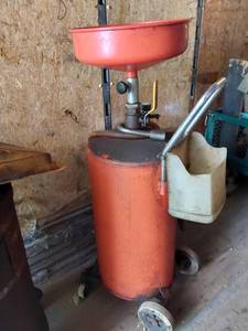 lot 151 image: Mobile Oil Drain Tank with Wheels