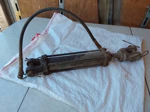 lot 177 image: Hydraulic Cylinder