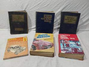 lot 203 image: Auto Repair Manuals including Haynes Honda 360, 600 & Z Coupe Manual, Motors Auto Repair Manual 1969, and Chiltons Auto Repair Manual 1978