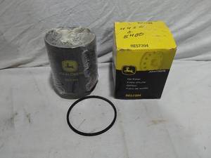 lot 234 image: John Deere RE57394 Oil Filter