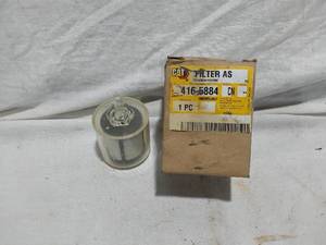 lot 254 image: Caterpillar Fuel Filter 416-5884