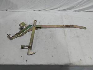 lot 277 image: Metal Bracket Assembly