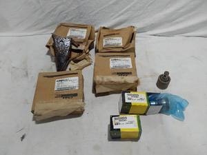 lot 279 image: John Deere and CNH Parts including RE52981 Boxes, CNH Original Parts, Bucket Teeth