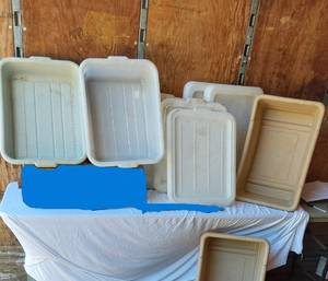 lot 130 image: Plastic Tubs