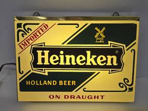 lot 209 image: Lighted Vintage HEINEKEN Beer Sign