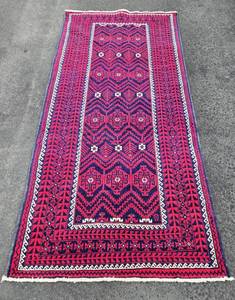 lot 19 image: Very Nice Vintage Hand Knotted Wool Long Rug #3 - 105 x 52