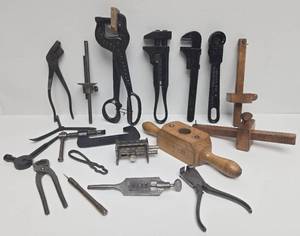 lot 220 image: Great Lot of Old Restored & Cleaned Unusual Tools etc #2
