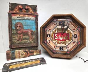 lot 40 image: 2 Vintage Beer Signs - HAMMS & Lighted Schmidt Clock