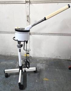 lot 53 image: Working VAPOZONE