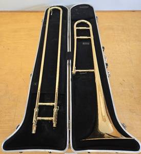 lot 129 image: Holton TR602 Trombone wHard Case