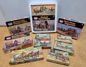 lot 143 image: Large Lot of Good Complete Unbuilt Old Western Model Kits