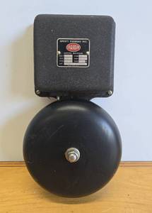 lot 231 image: Nice Condition Industrial Vintage FARADAY Alarm Bell