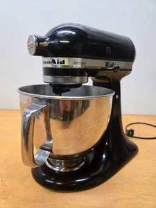 lot 245 image: Working KITCHENAID Artisan Mixer wBowl - Black