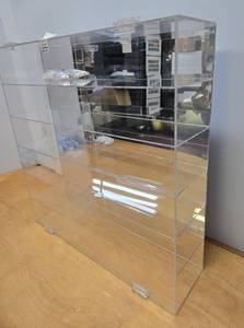 lot 246 image: Brand New Acrylic Display Case for Diecast Cars