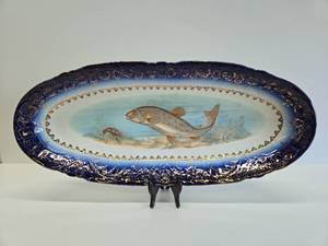 lot 306 image: Very Nice Large Signed Victoria Austrian Hand Painted Fish Service Platter - 24 x 10