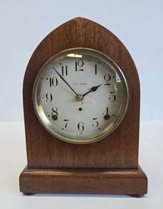 lot 349 image: Vintage Deco SETH THOMAS Mantel Clock